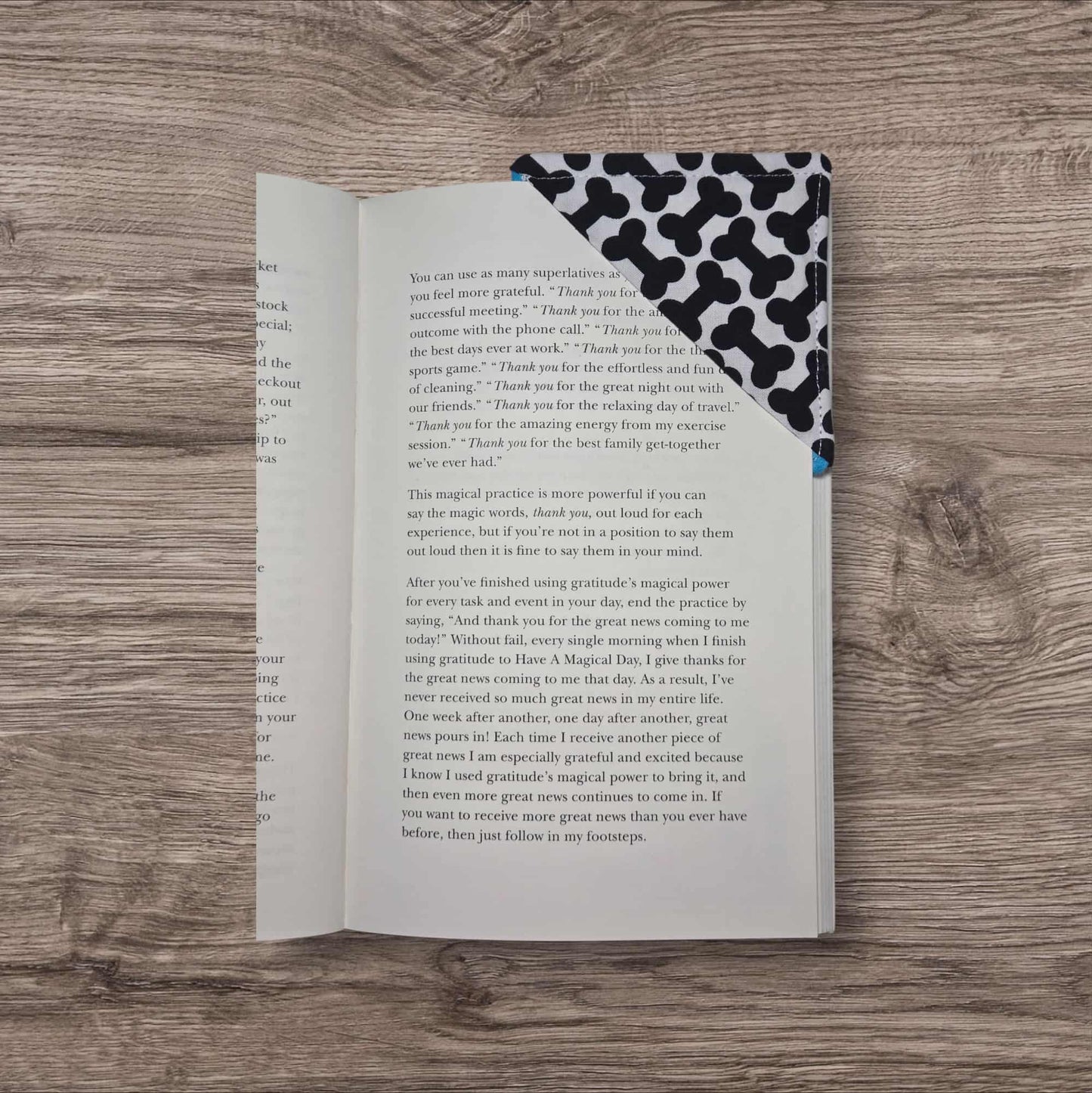 Corner Fabric Bookmark - Dog Bones, Blue