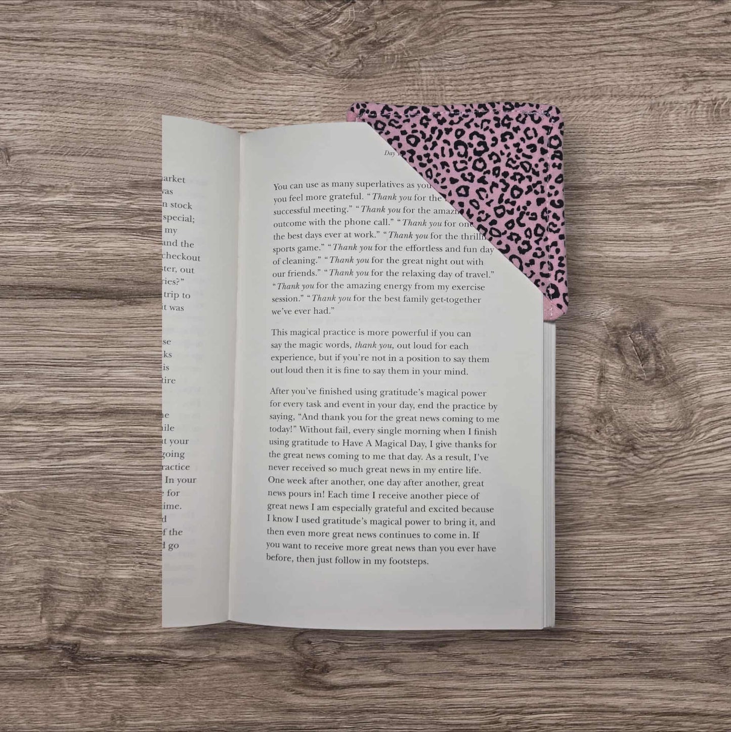 Corner Fabric Bookmark - Pink Leopard