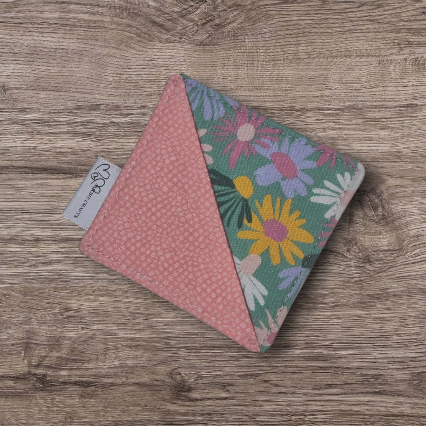 Fabric Corner Bookmark - Mixed Daisies