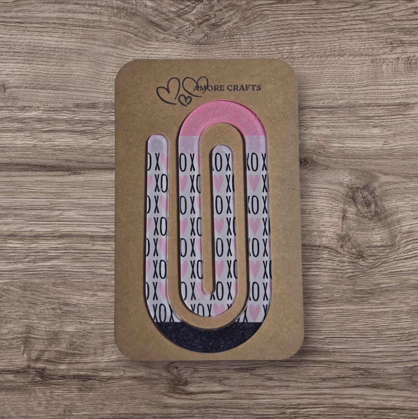 Quirky Paperclip - XO