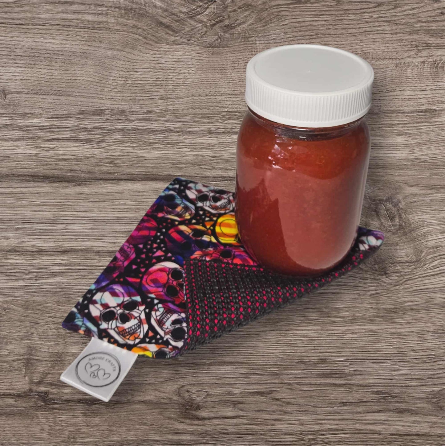 Jar Opener - Skulls on Black