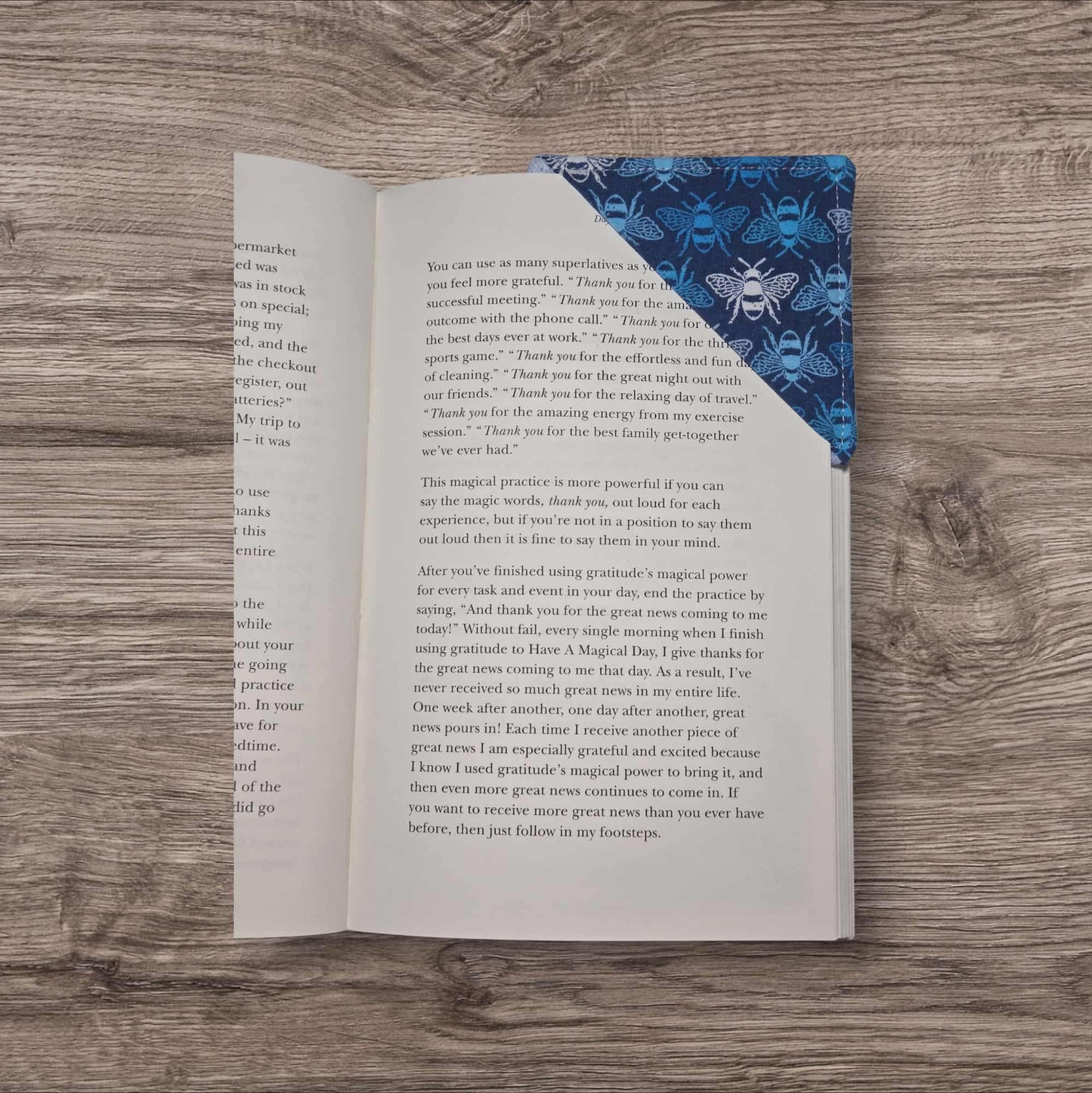 Corner Fabric Bookmark - Bumble Bees