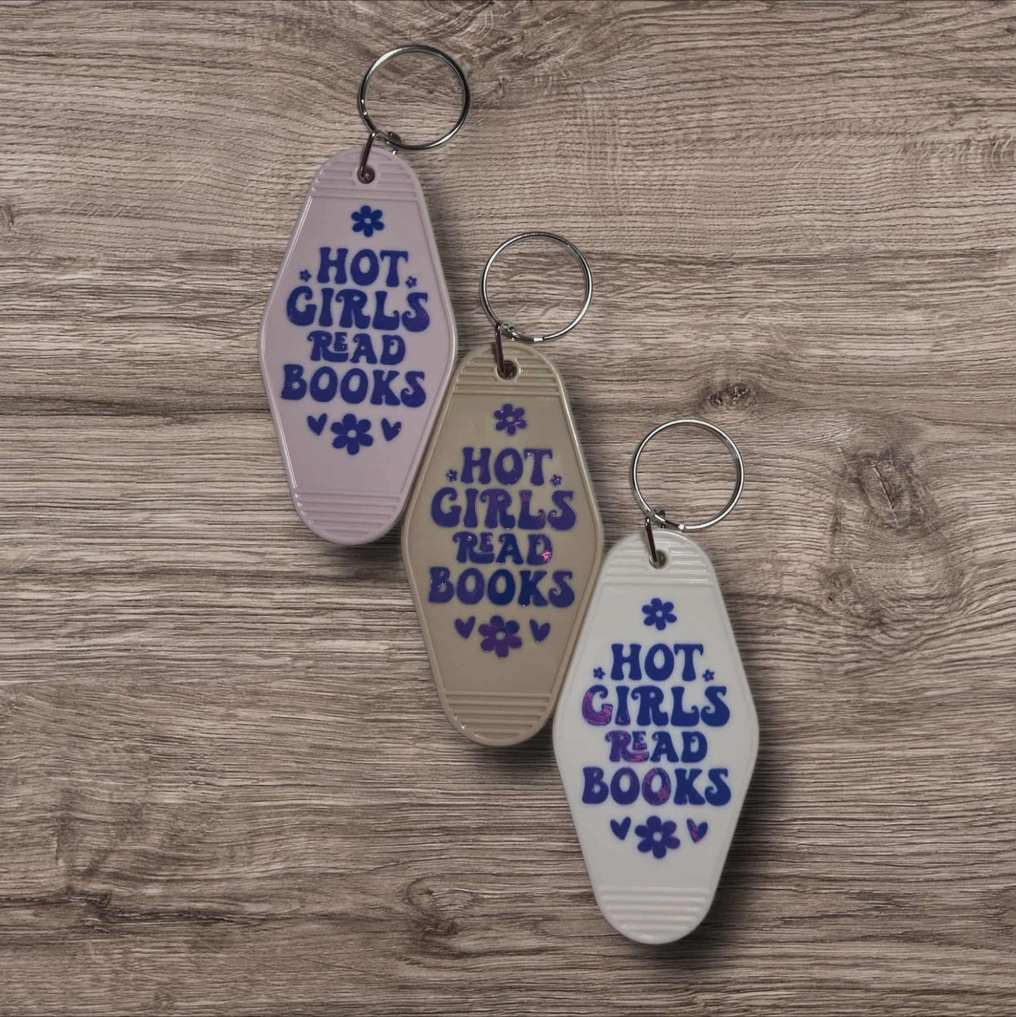 Sassy Motel Keychain - Hot Girls Read Books